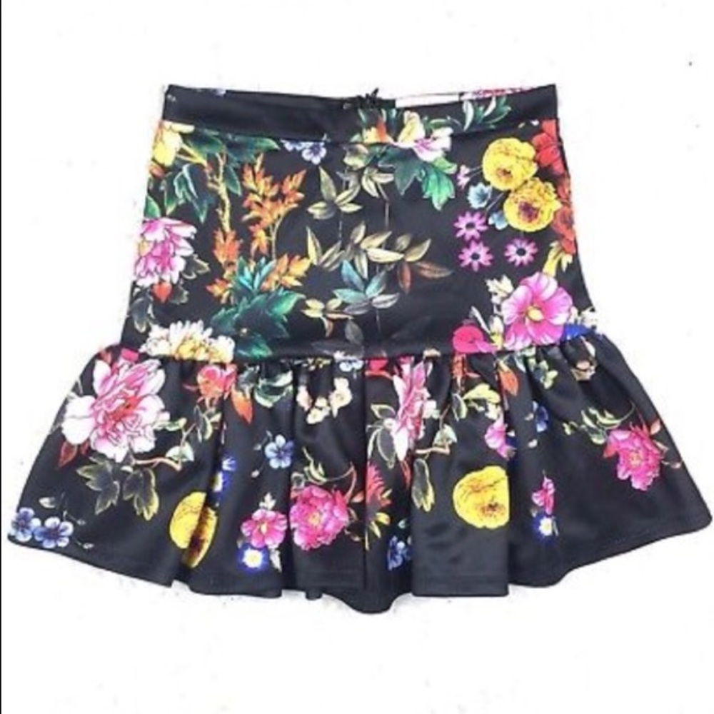 🆕 NAMELESS black floral print flounce mini skirt